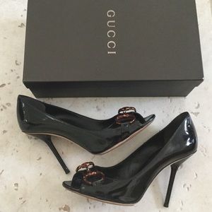 Gucci patent leather black stiletto Pump 7